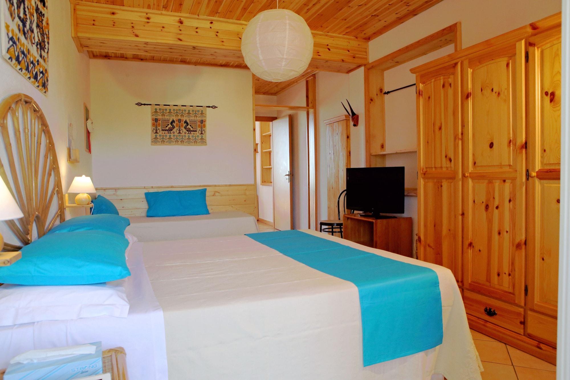 Domus De Janas Sul Mare Hotel บารีซาร์โด ภายนอก รูปภาพ