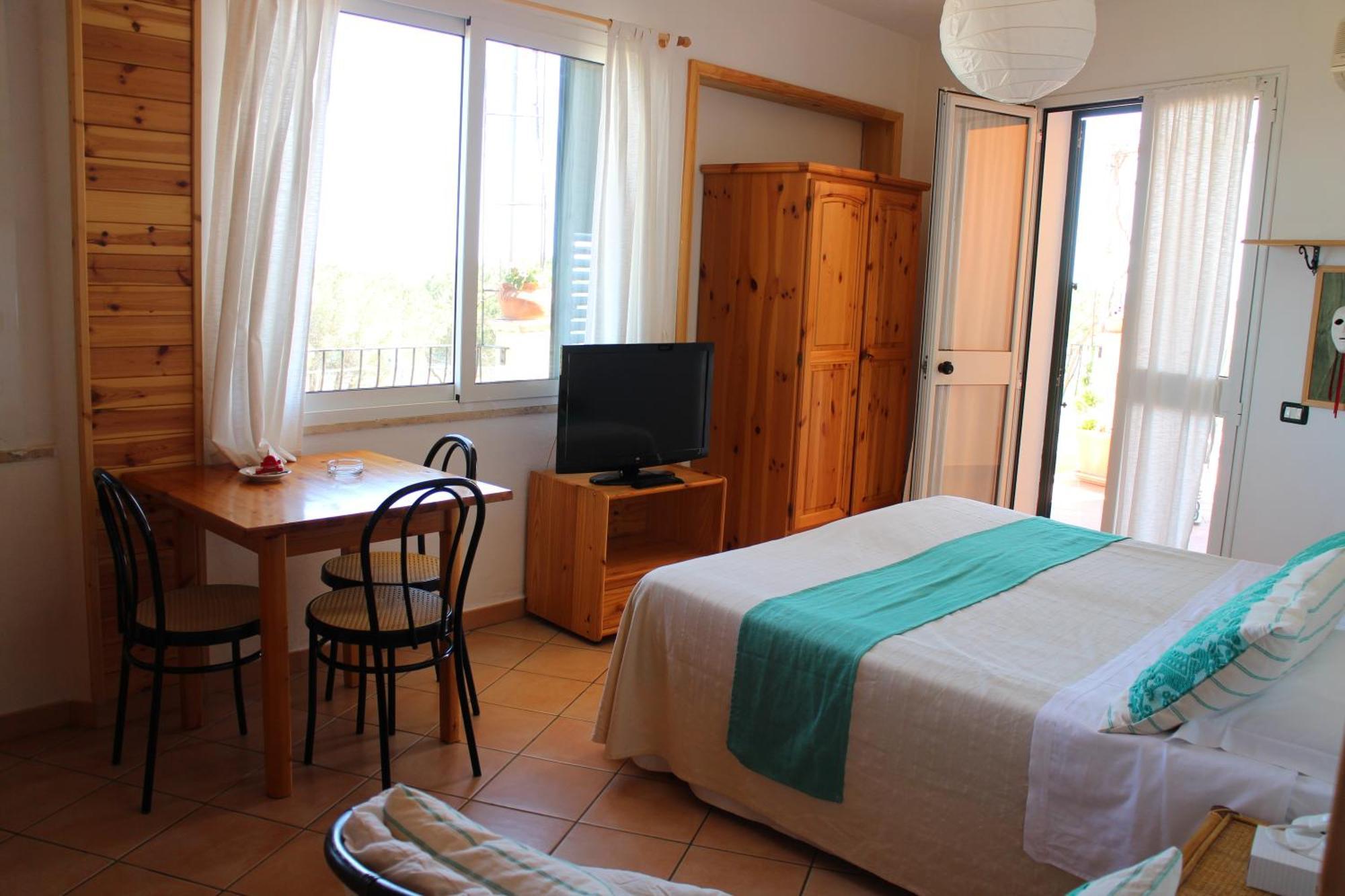 Domus De Janas Sul Mare Hotel บารีซาร์โด ห้อง รูปภาพ